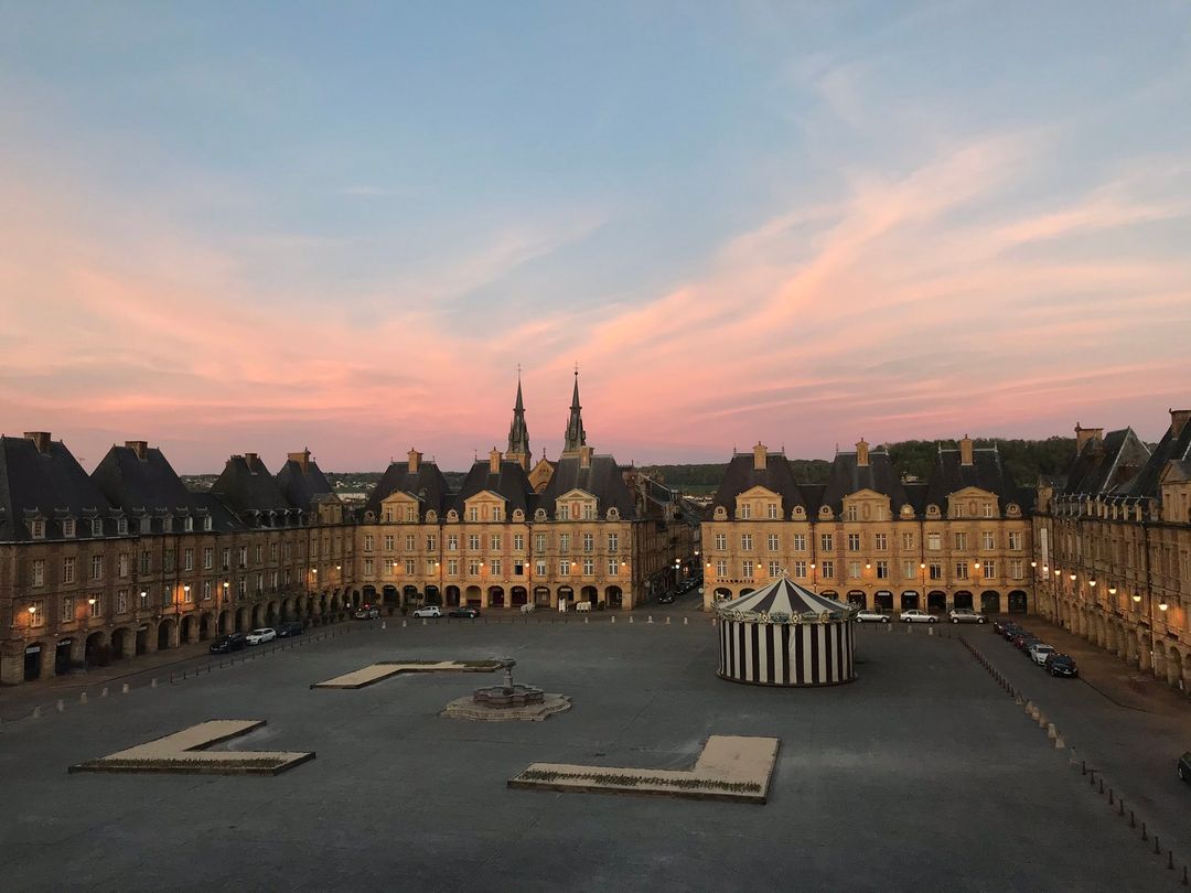 Place Ducale à Charleville-Mézière